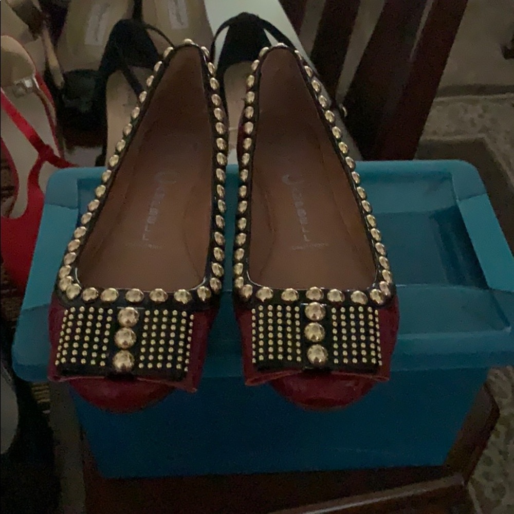 Shoes